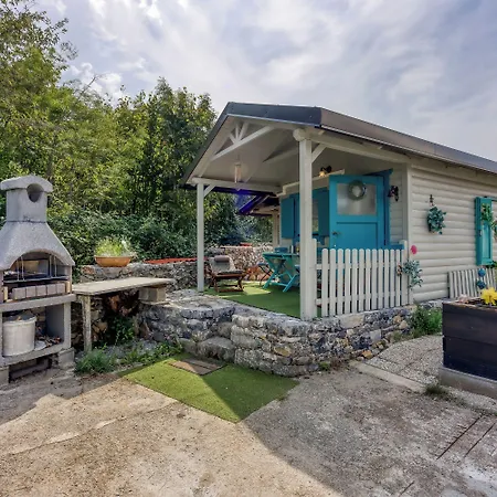 Tiny House Mona Lisa - Happy Hotel Štanjel